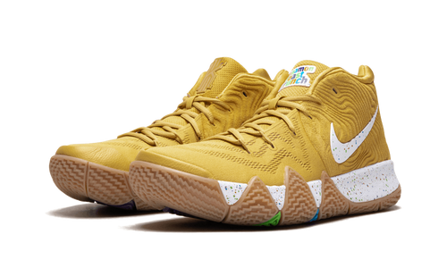 Nike Kyrie 4 Ctc Mtlc Gold Coin/whitecinnamon Toast Crunch