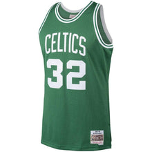 Load image into Gallery viewer, Men&#39;s Mitchell &amp; Ness Kevin McHale Kelly Green Boston Celtics 7 Hardwood Classics Swingman Jersey  Green