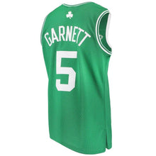 Load image into Gallery viewer, Men&#39;s Mitchell &amp; Ness Kevin Garnett Kelly Green Boston Celtics  Hardwood Classics Swingman Jersey  Green