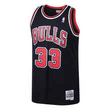 Load image into Gallery viewer, Men&#39;s Mitchell &amp; Ness Scottie Pippen Black Chicago Bulls  Hardwood Classics Swingman Jersey  Black